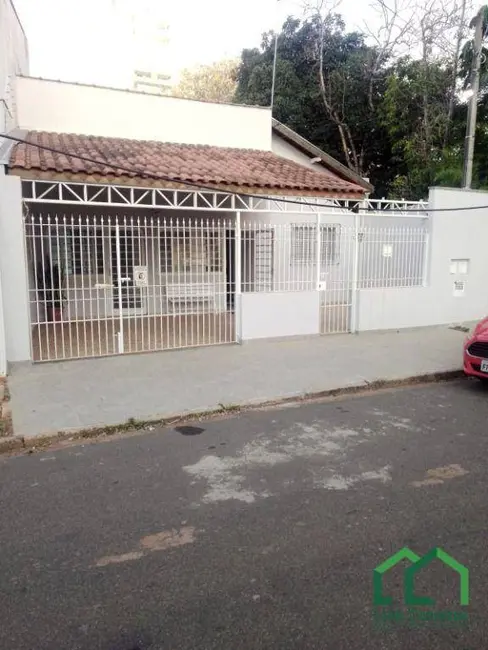 Foto 1 de Casa com 2 quartos à venda, 278m2 em Vila Iza, Campinas - SP