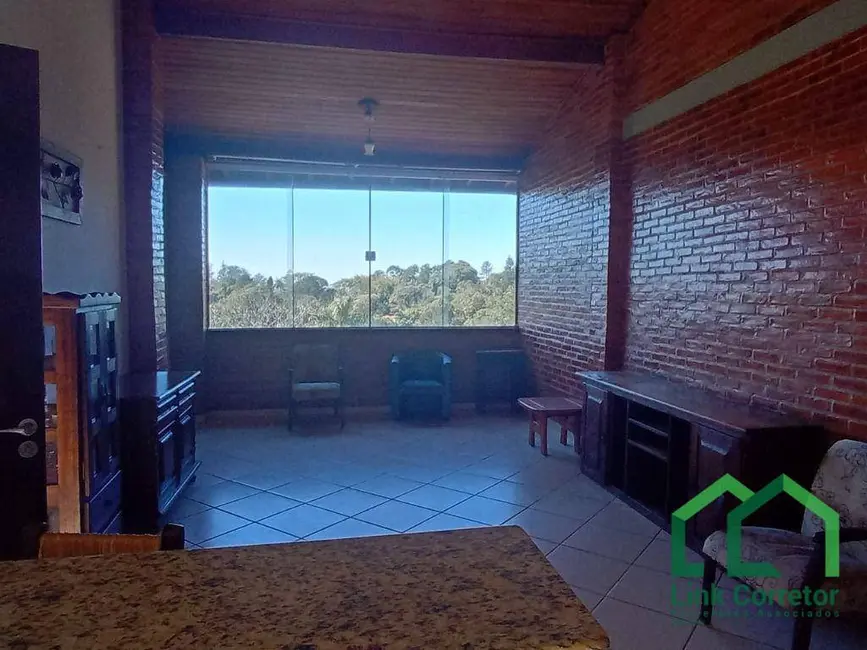Casa com 5 quartos para alugar em Lopes, Valinhos - SP - imagem 8 Foto 8 de Casa com 5 quartos para alugar em Lopes, Valinhos - SP