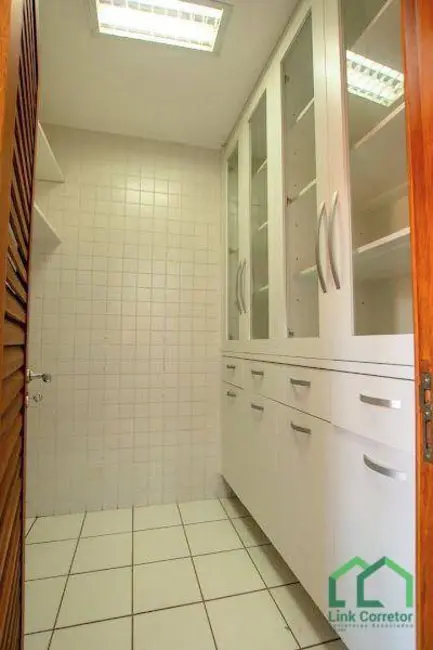 Casa de Condomínio com 4 quartos à venda, 480m2 em Campinas - SP - imagem 4 Foto 4 de Casa de Condomínio com 4 quartos à venda, 480m2 em Campinas - SP