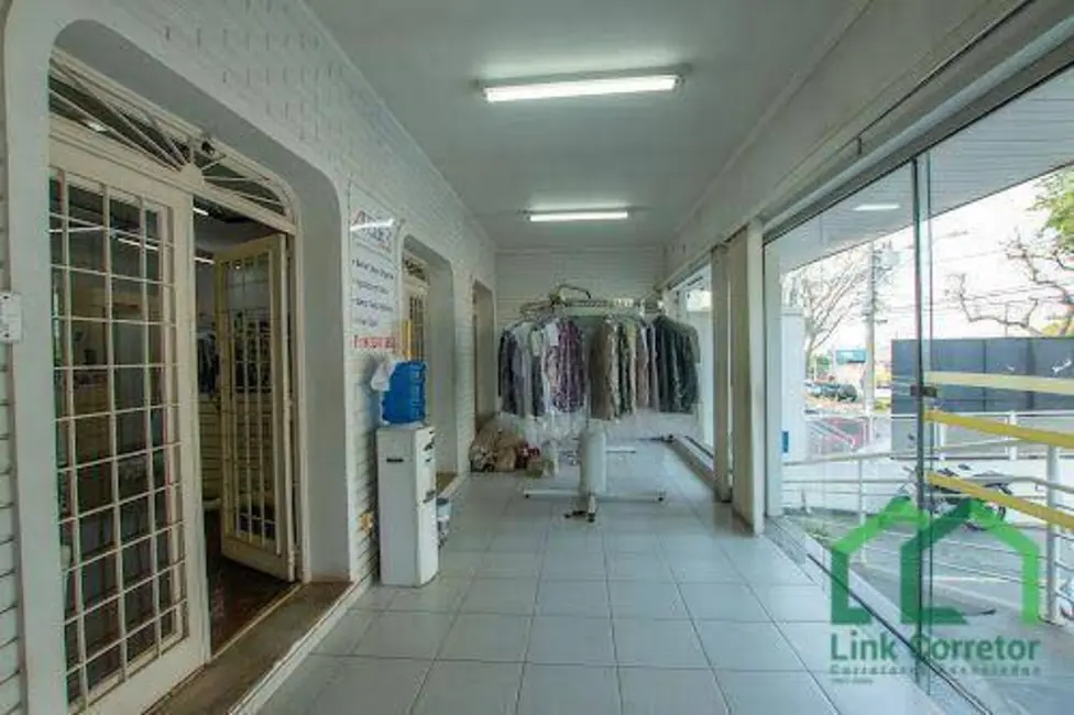 Casa com 4 quartos à venda, 600m2 em Jardim Chapadão, Campinas - SP - imagem 6 Foto 6 de Casa com 4 quartos à venda, 600m2 em Jardim Chapadão, Campinas - SP