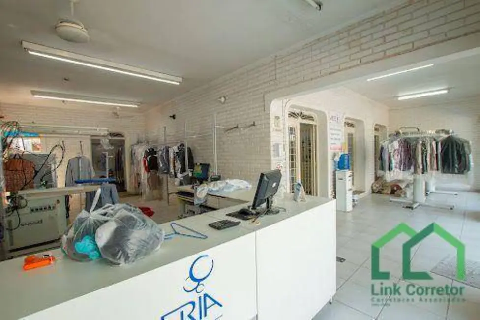 Casa com 4 quartos à venda, 600m2 em Jardim Chapadão, Campinas - SP - imagem 8 Foto 8 de Casa com 4 quartos à venda, 600m2 em Jardim Chapadão, Campinas - SP