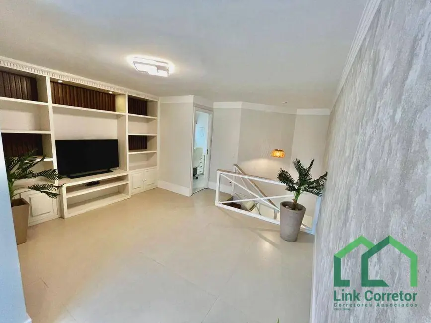 Foto 3 de Apartamento com 3 quartos para alugar, 110m2 em Cambuí, Campinas - SP