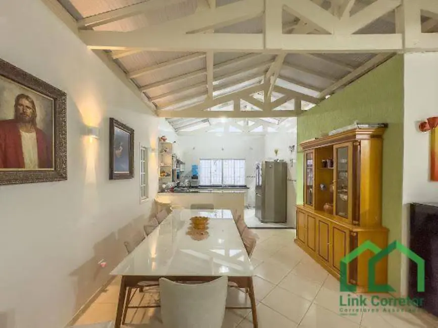 Foto 4 de Chácara com 5 quartos à venda, 1350m2 em Lopes, Valinhos - SP