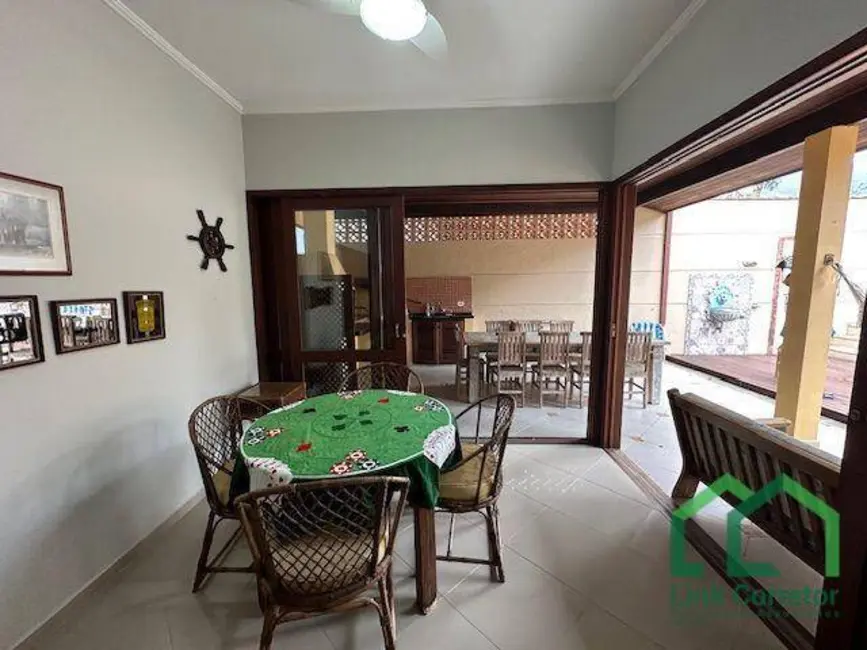 Foto 2 de Casa de Condomínio com 4 quartos à venda e para alugar, 450m2 em Ubatuba - SP