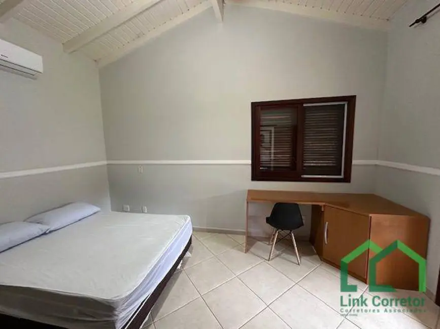 Foto 7 de Casa de Condomínio com 4 quartos à venda e para alugar, 450m2 em Ubatuba - SP