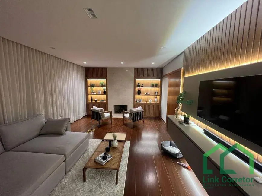 Foto 6 de Casa com 4 quartos à venda, 234m2 em Vila Brandina, Campinas - SP