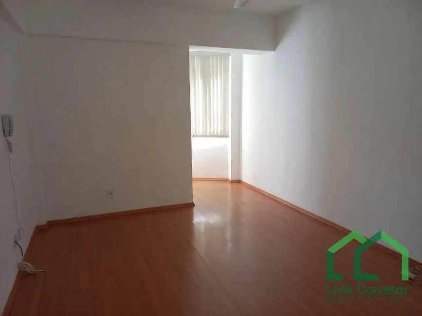 Kitnet com 1 quarto para alugar, 37m2 em Cambuí, Campinas - SP - imagem 1 Foto 1 de Kitnet com 1 quarto para alugar, 37m2 em Cambuí, Campinas - SP