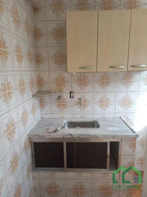Kitnet com 1 quarto para alugar, 37m2 em Cambuí, Campinas - SP - imagem 6 Foto 6 de Kitnet com 1 quarto para alugar, 37m2 em Cambuí, Campinas - SP
