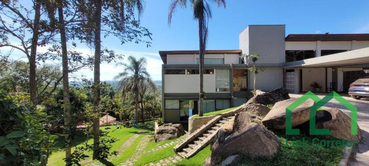 Foto 1 de Chácara com 5 quartos para alugar, 3000m2 em Valinhos - SP