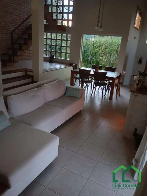 Foto 2 de Casa de Condomínio com 2 quartos à venda e para alugar, 154m2 em Lopes, Valinhos - SP
