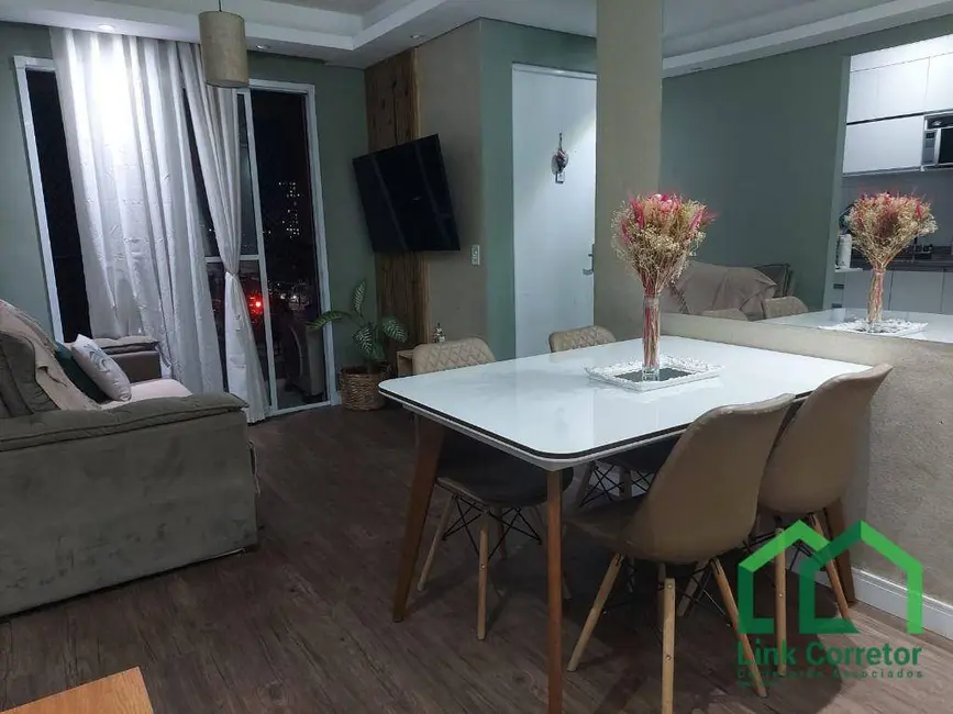 Foto 2 de Apartamento com 3 quartos à venda, 60m2 em Vila Satúrnia, Campinas - SP
