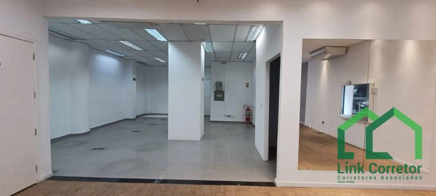 Loja à venda e para alugar, 331m2 em Centro, Campinas - SP - imagem 7 Foto 7 de Loja à venda e para alugar, 331m2 em Centro, Campinas - SP