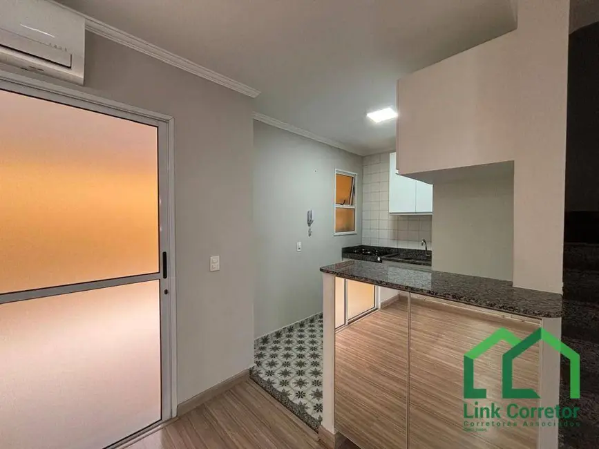 Foto 6 de Casa de Condomínio com 3 quartos à venda e para alugar, 128m2 em Parque Imperador, Campinas - SP