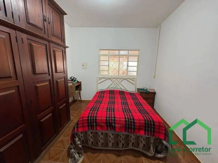 Casa com 2 quartos à venda, 310m2 em Jardim Santa Rosa, Campinas - SP - imagem 6 Foto 6 de Casa com 2 quartos à venda, 310m2 em Jardim Santa Rosa, Campinas - SP