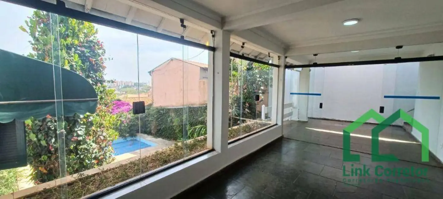 Casa com 3 quartos para alugar, 600m2 em Chácara da Barra, Campinas - SP - imagem 1 Foto 1 de Casa com 3 quartos para alugar, 600m2 em Chácara da Barra, Campinas - SP