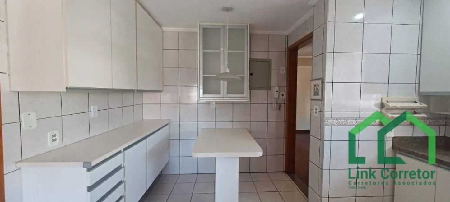 Apartamento com 3 quartos à venda, 155m2 em Centro, Campinas - SP - imagem 5 Foto 5 de Apartamento com 3 quartos à venda, 155m2 em Centro, Campinas - SP