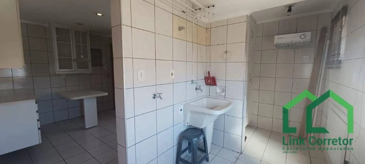 Apartamento com 3 quartos à venda, 155m2 em Centro, Campinas - SP - imagem 8 Foto 8 de Apartamento com 3 quartos à venda, 155m2 em Centro, Campinas - SP