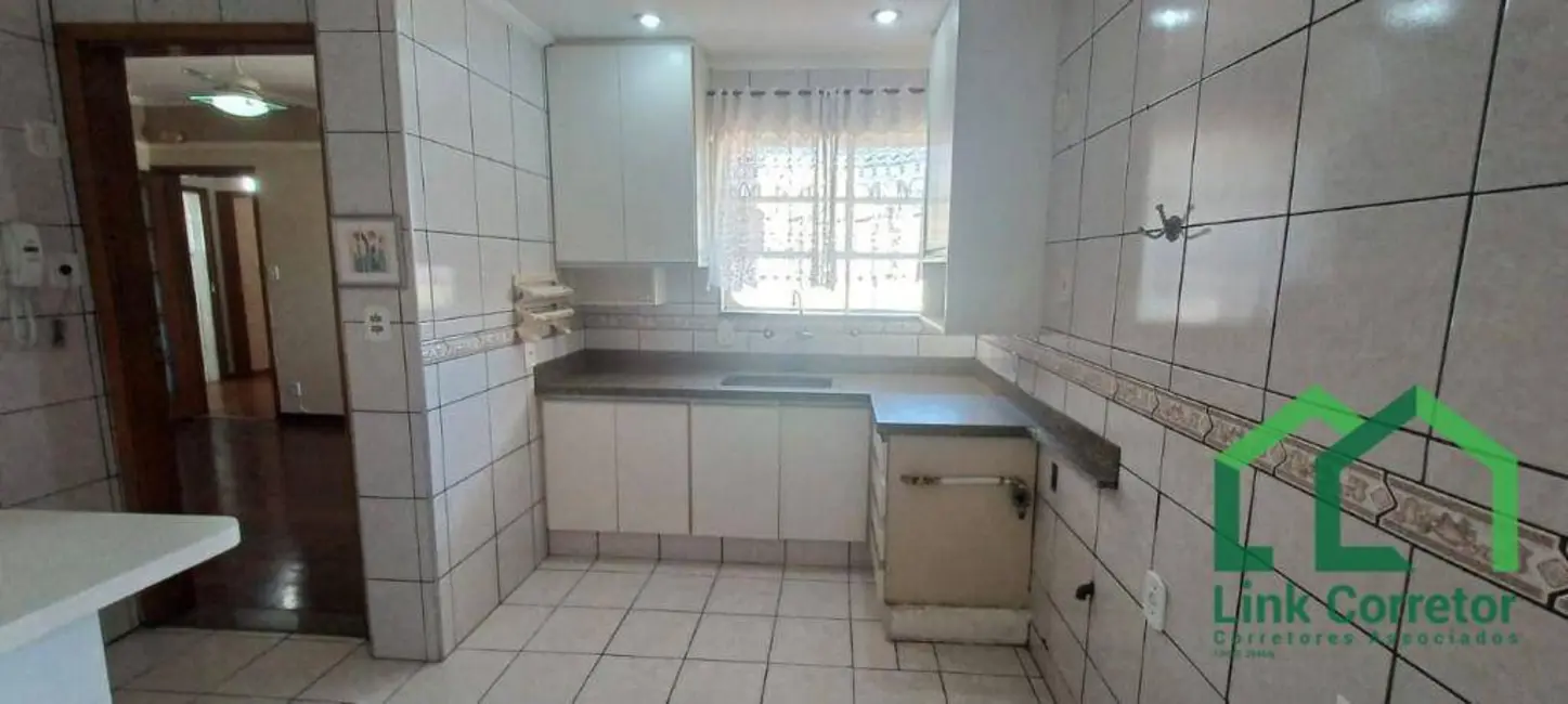 Apartamento com 3 quartos à venda, 155m2 em Centro, Campinas - SP - imagem 6 Foto 6 de Apartamento com 3 quartos à venda, 155m2 em Centro, Campinas - SP