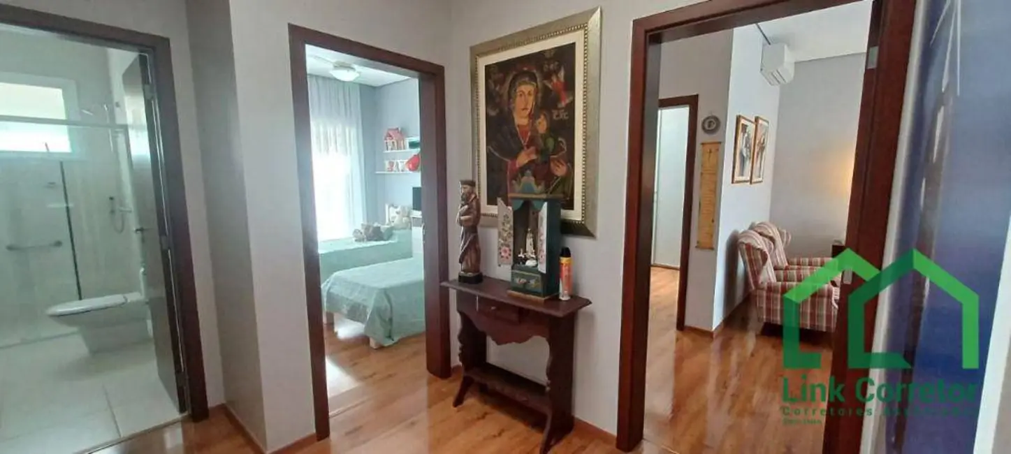 Casa de Condomínio com 4 quartos à venda, 1002m2 em Residencial Parque das Araucárias, Campinas - SP - imagem 3 Foto 3 de Casa de Condomínio com 4 quartos à venda, 1002m2 em Residencial Parque das Araucárias, Campinas - SP