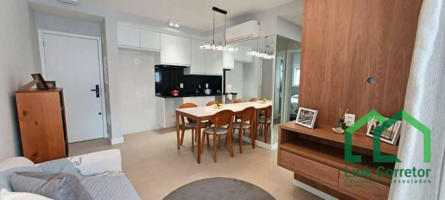 Foto 7 de Apartamento com 2 quartos à venda, 60m2 em Cambuí, Campinas - SP