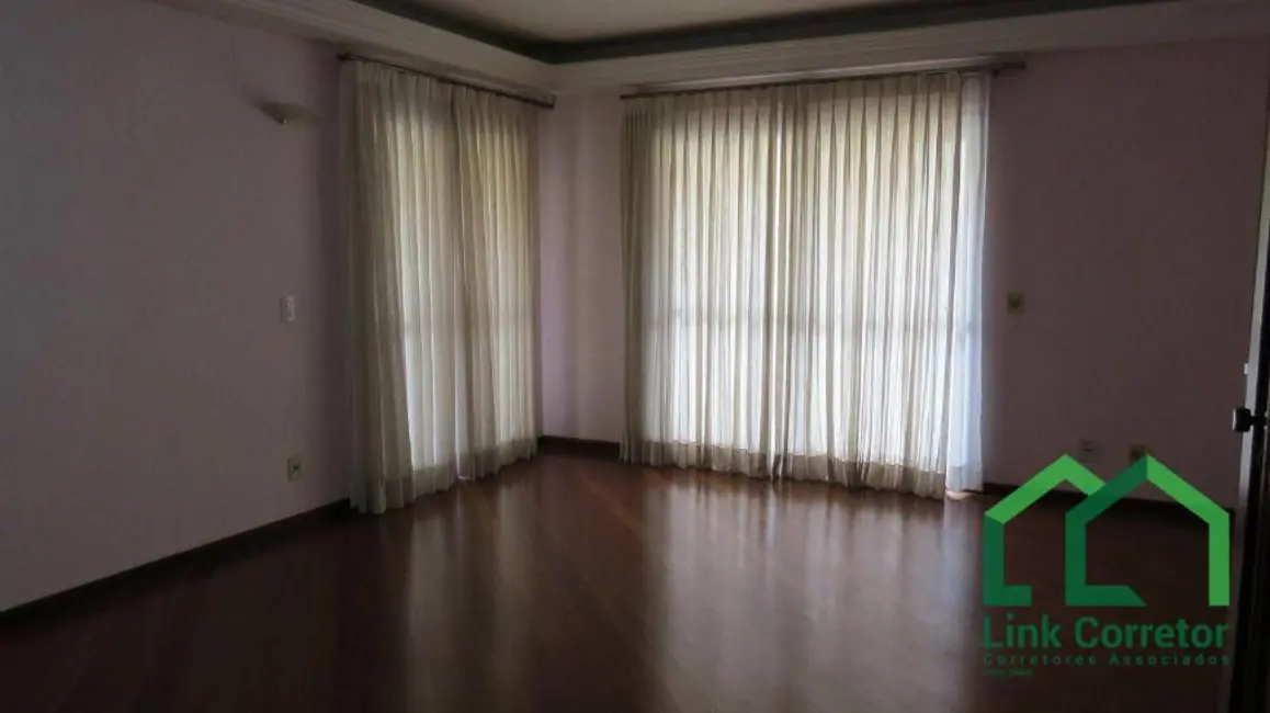 Foto 9 de Apartamento com 4 quartos à venda, 156m2 em Cambuí, Campinas - SP