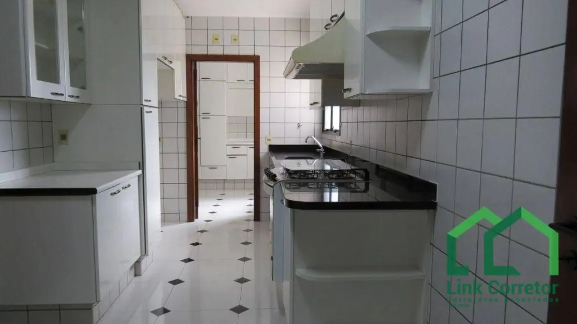 Foto 6 de Apartamento com 4 quartos à venda, 156m2 em Cambuí, Campinas - SP