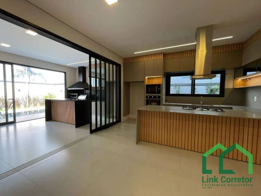 Casa com 3 quartos à venda, 430m2 em Campinas - SP - imagem 4 Foto 4 de Casa com 3 quartos à venda, 430m2 em Campinas - SP