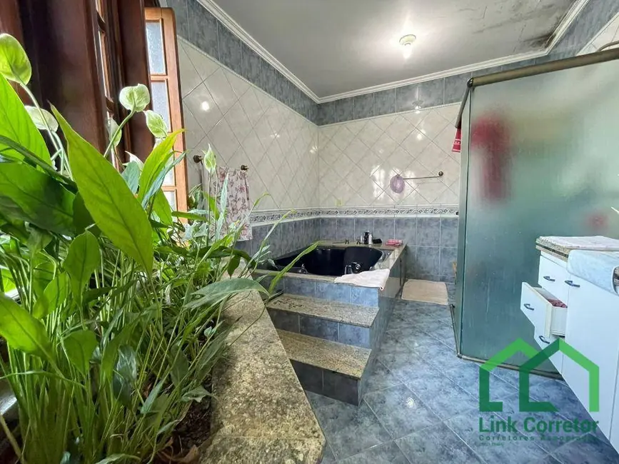 Casa com 5 quartos à venda, 565m2 em Campinas - SP - imagem 5 Foto 5 de Casa com 5 quartos à venda, 565m2 em Campinas - SP