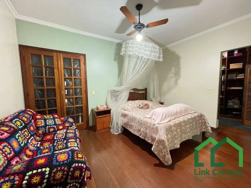 Casa com 5 quartos à venda, 565m2 em Campinas - SP - imagem 7 Foto 7 de Casa com 5 quartos à venda, 565m2 em Campinas - SP