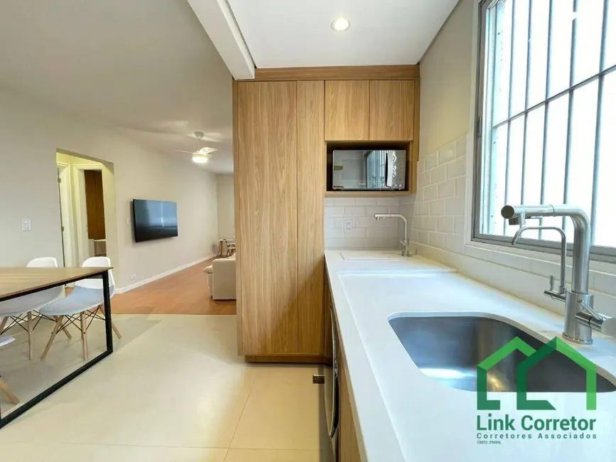 Foto 8 de Apartamento com 2 quartos à venda, 70m2 em Cambuí, Campinas - SP