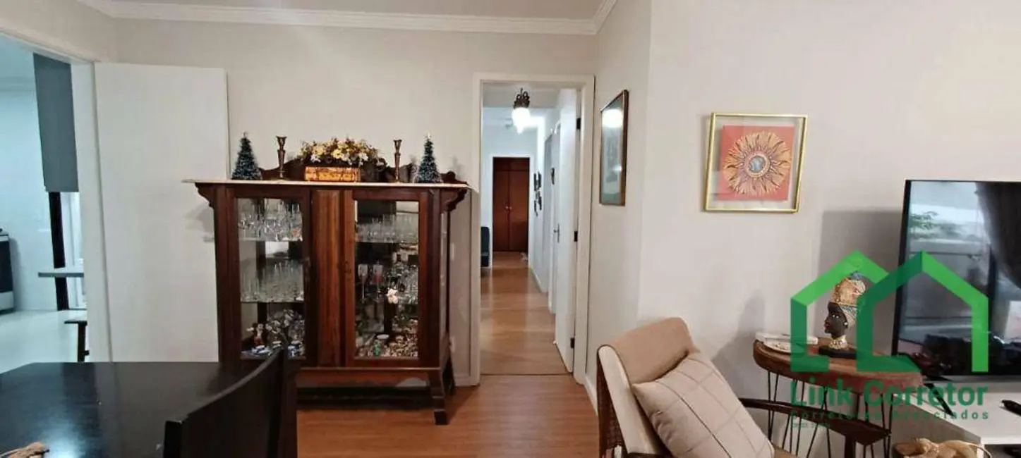 Foto 6 de Apartamento com 3 quartos à venda, 110m2 em Cambuí, Campinas - SP
