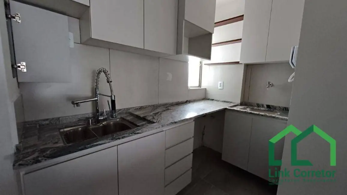 Foto 4 de Apartamento com 2 quartos à venda, 61m2 em Cambuí, Campinas - SP