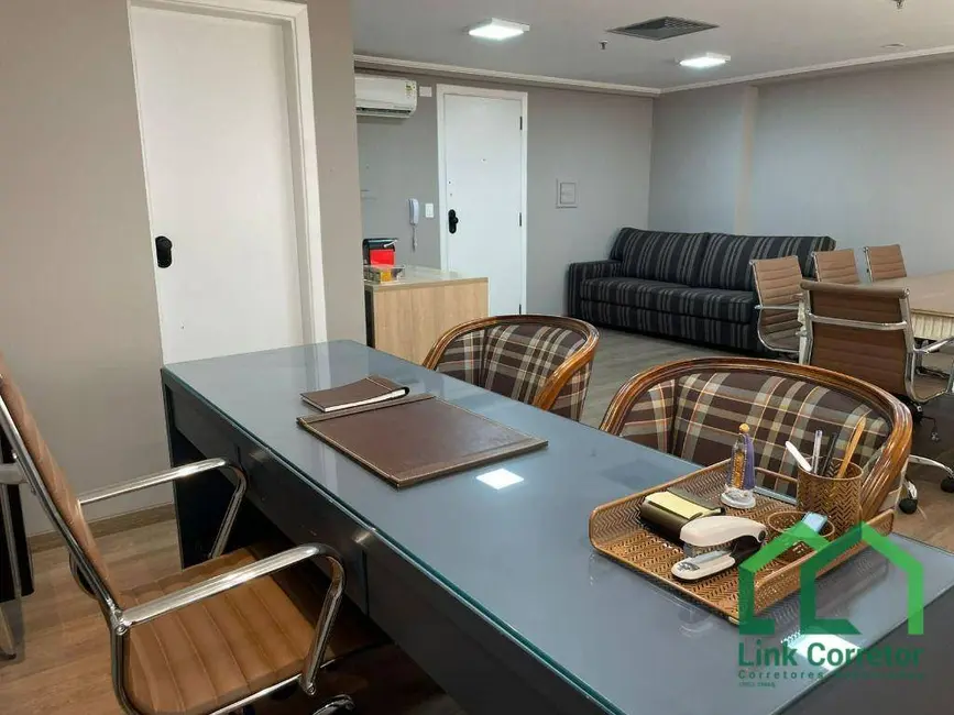 Foto 9 de Sala Comercial à venda e para alugar, 82m2 em Cambuí, Campinas - SP
