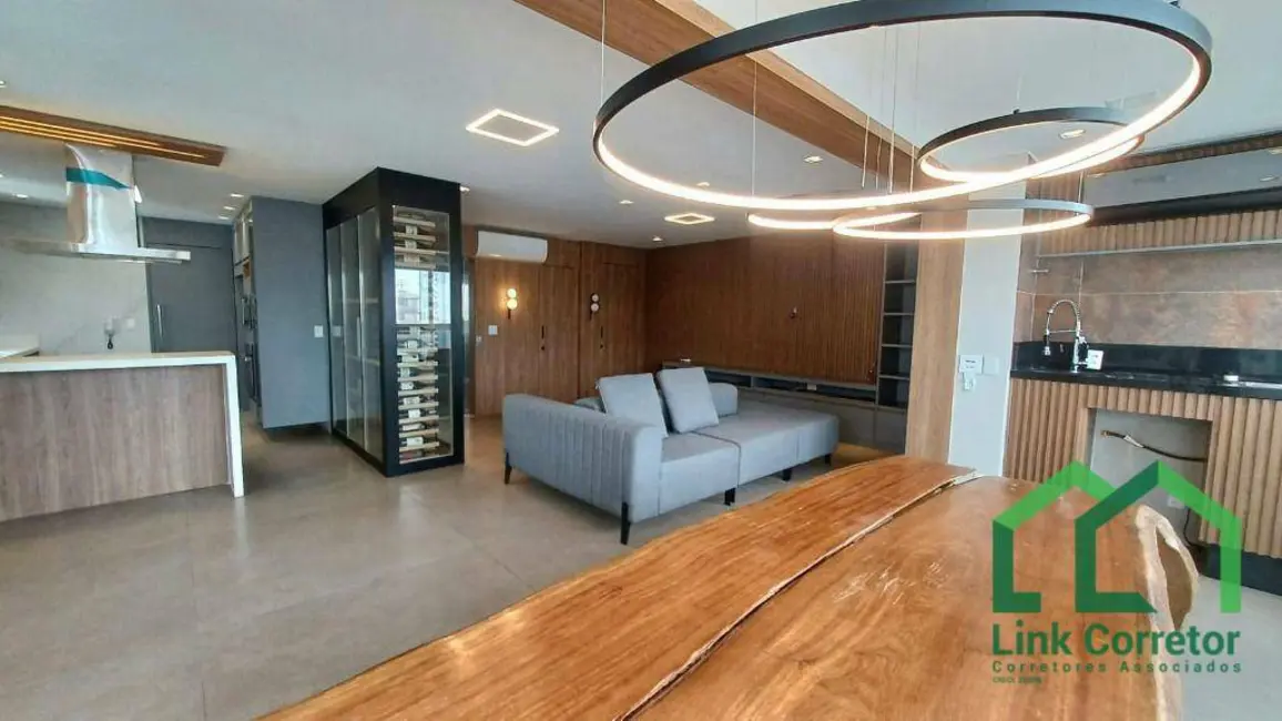 Foto 4 de Apartamento com 3 quartos para alugar, 145m2 em Cambuí, Campinas - SP