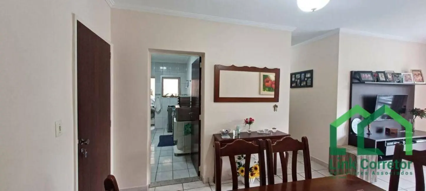 Foto 3 de Apartamento com 2 quartos à venda, 80m2 em Cambuí, Campinas - SP