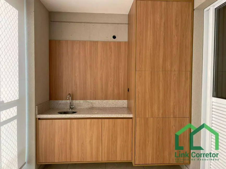 Apartamento com 3 quartos à venda, 188m2 em Cambuí, Campinas - SP - imagem 5 Foto 5 de Apartamento com 3 quartos à venda, 188m2 em Cambuí, Campinas - SP