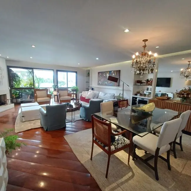 Foto 4 de Apartamento com 3 quartos à venda, 210m2 em Cambuí, Campinas - SP