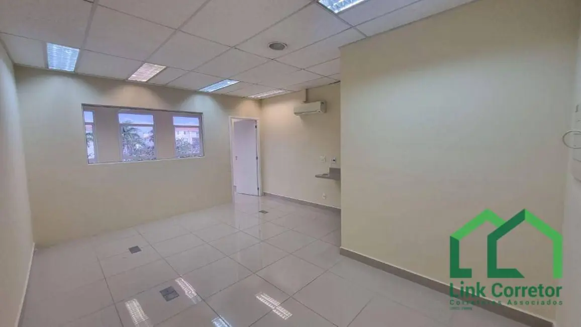 Foto 5 de Sala Comercial para alugar, 40m2 em Jardim Santa Genebra, Campinas - SP