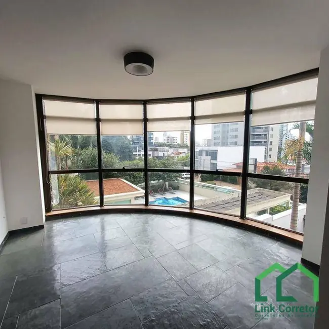 Apartamento com 3 quartos à venda e para alugar, 237m2 em Cambuí, Campinas - SP - imagem 1 Foto 1 de Apartamento com 3 quartos à venda e para alugar, 237m2 em Cambuí, Campinas - SP