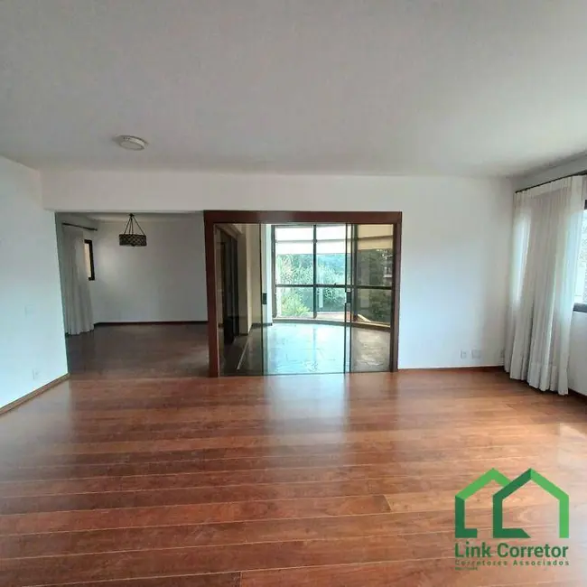 Apartamento com 3 quartos à venda e para alugar, 237m2 em Cambuí, Campinas - SP - imagem 5 Foto 5 de Apartamento com 3 quartos à venda e para alugar, 237m2 em Cambuí, Campinas - SP