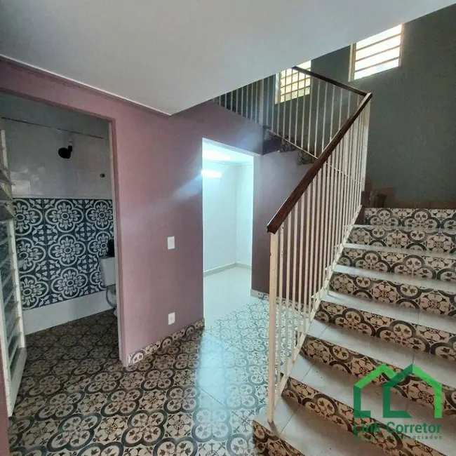 Casa com 5 quartos à venda, 360m2 em Parque São Quirino, Campinas - SP - imagem 3 Foto 3 de Casa com 5 quartos à venda, 360m2 em Parque São Quirino, Campinas - SP