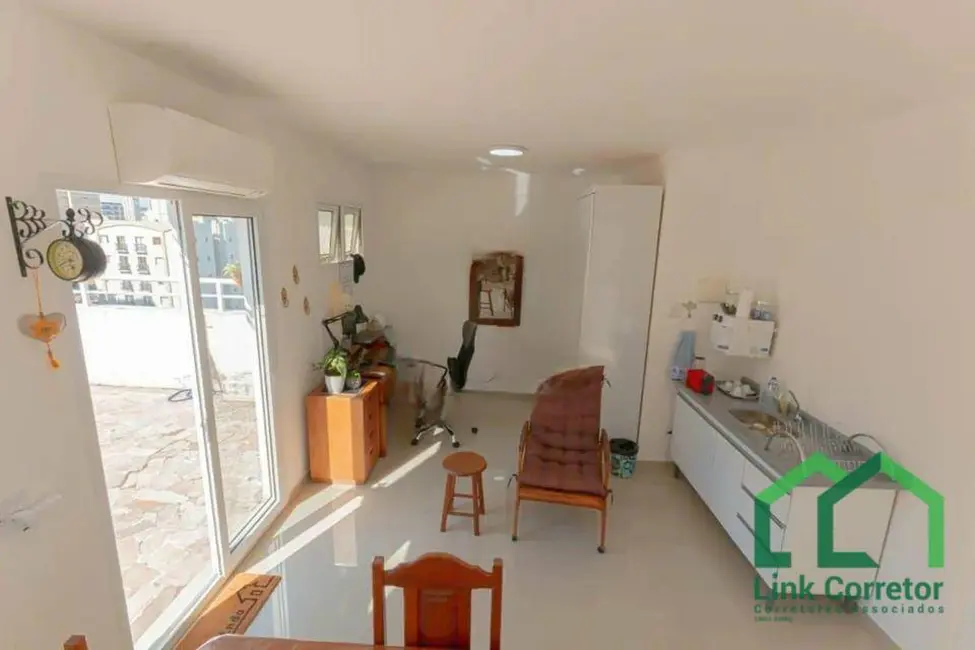 Apartamento com 2 quartos à venda, 130m2 em Vila Itapura, Campinas - SP - imagem 3 Foto 3 de Apartamento com 2 quartos à venda, 130m2 em Vila Itapura, Campinas - SP