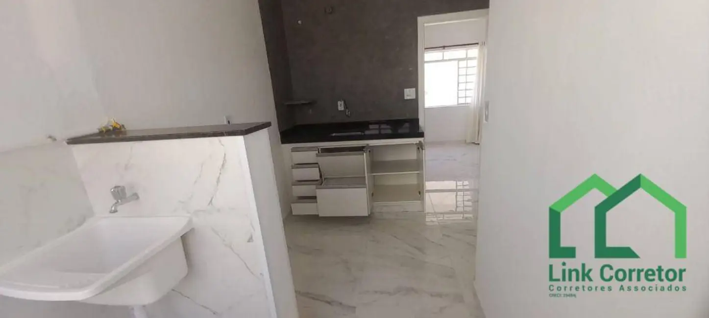Foto 2 de Apartamento com 2 quartos para alugar, 63m2 em Jardim Chapadão, Campinas - SP