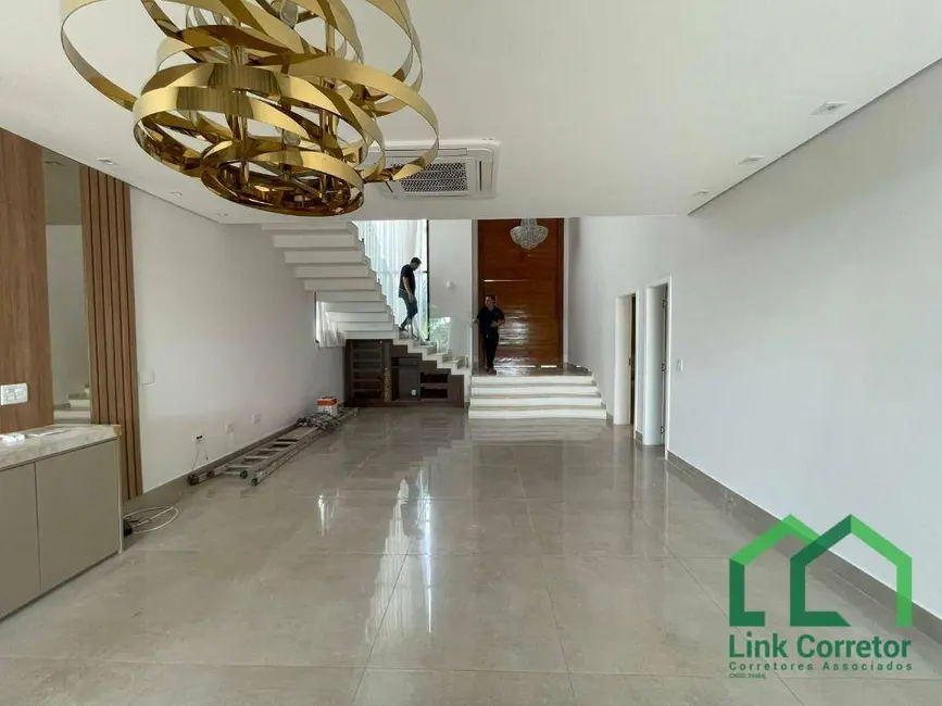 Casa de Condomínio com 4 quartos à venda, 402m2 em Swiss Park, Campinas - SP - imagem 3 Foto 3 de Casa de Condomínio com 4 quartos à venda, 402m2 em Swiss Park, Campinas - SP