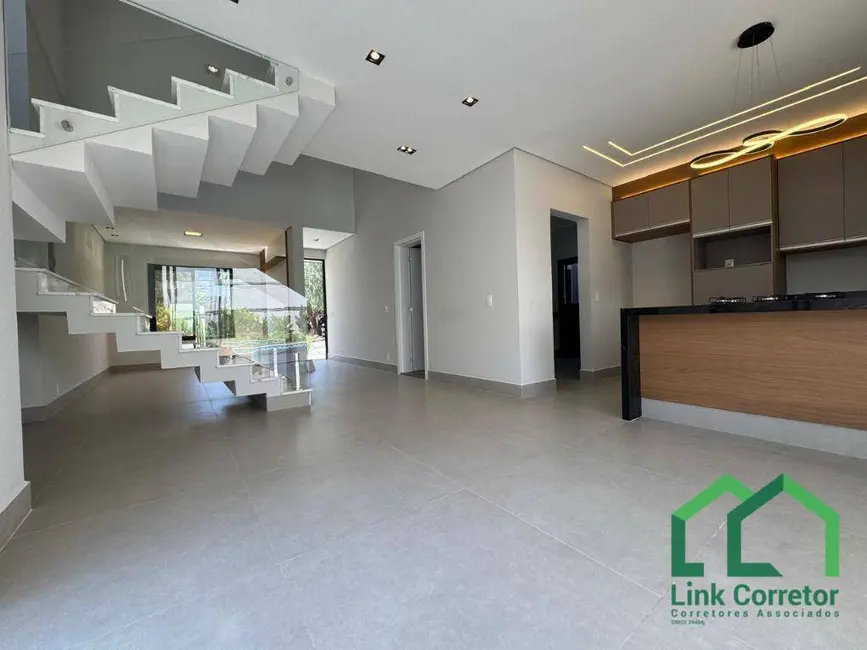Foto 3 de Casa de Condomínio com 3 quartos à venda, 308m2 em Jardim São Marcos, Valinhos - SP
