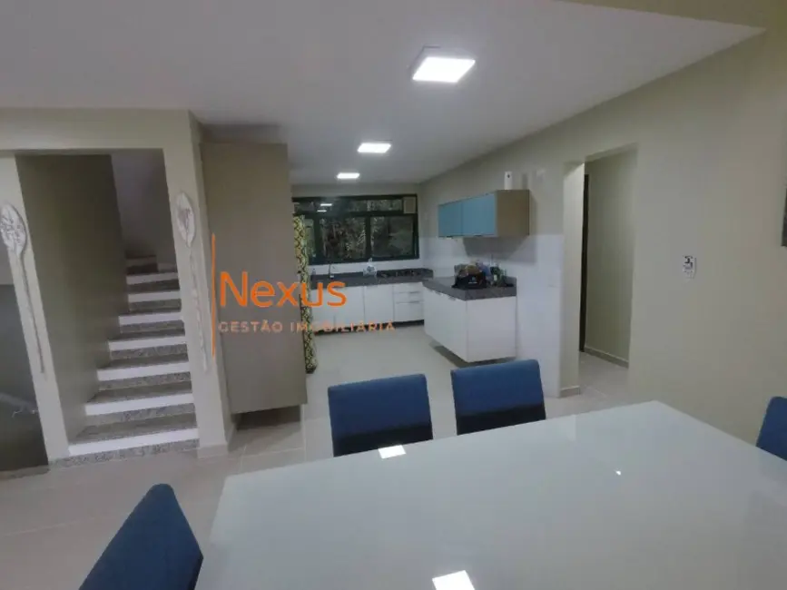 Foto 5 de Casa de Condomínio com 4 quartos à venda, 204m2 em Sao Sebastiao - SP