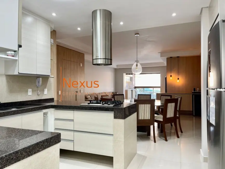 Foto 3 de Apartamento com 4 quartos à venda, 205m2 em Bertioga - SP