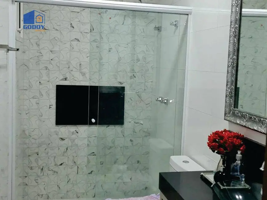 Sobrado com 4 quartos à venda, 367m2 em Cuiaba - MT - imagem 7 Foto 7 de Sobrado com 4 quartos à venda, 367m2 em Cuiaba - MT
