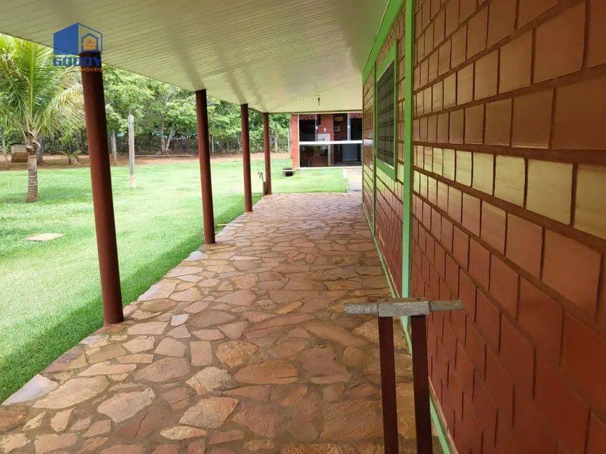 Foto 3 de Chácara com 2 quartos à venda, 10000m2 em Chapada Dos Guimaraes - MT