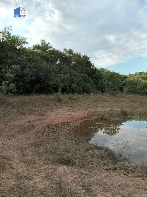 Foto 2 de Sala Comercial à venda, 16777215m2 em Acorizal - MT